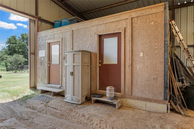 556 Lcr 516, Mexia, TX 76667