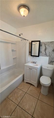 1583 E Martin Luther King Jr, Los Angeles, CA 90011