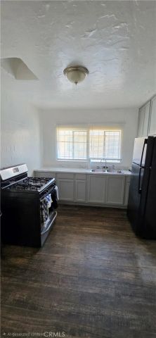 1583 E Martin Luther King Jr, Los Angeles, CA 90011