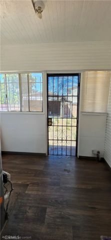 1583 E Martin Luther King Jr, Los Angeles, CA 90011