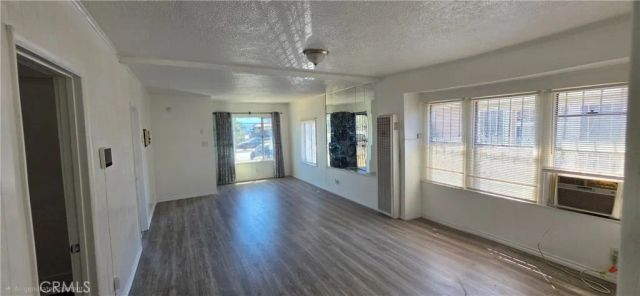 1583 E Martin Luther King Jr, Los Angeles, CA 90011