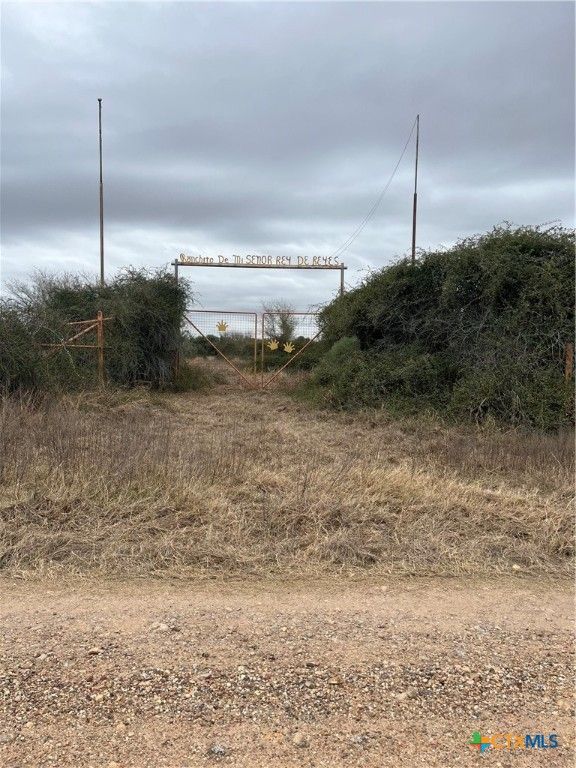 2045 Juan Antonio Road, Victoria, TX 77904