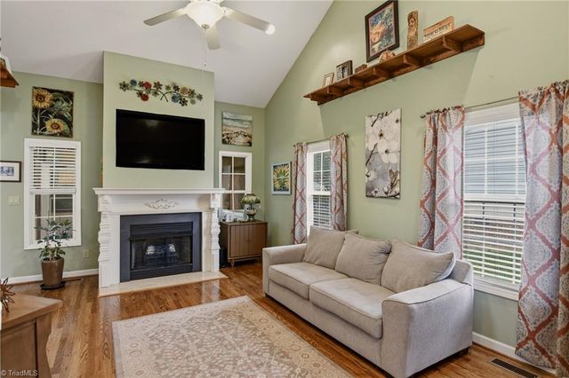 212 Santa Fe Circle, Thomasville, NC 27360