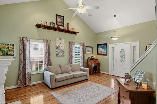 212 Santa Fe Circle, Thomasville, NC 27360