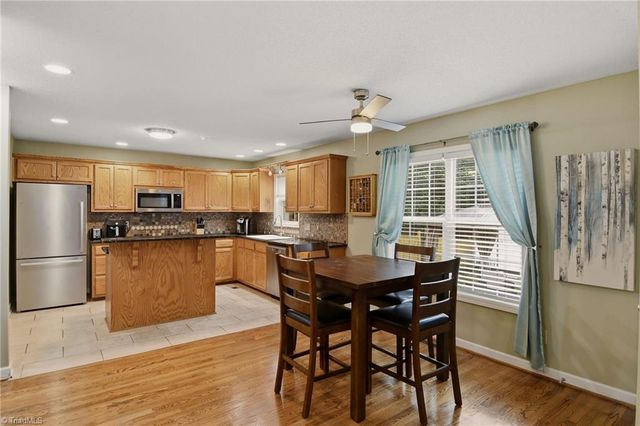 212 Santa Fe Circle, Thomasville, NC 27360