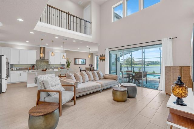 9270 ROYAL ESTATES BOULEVARD, Orlando, FL 32836