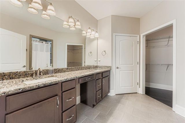 313 Derrymore Drive, Woodstock, GA 30188