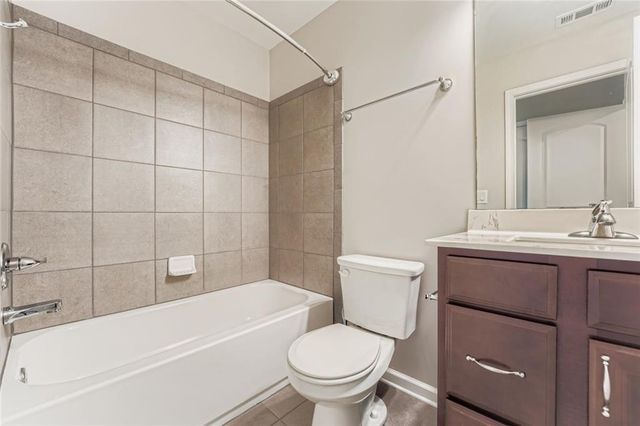 313 Derrymore Drive, Woodstock, GA 30188