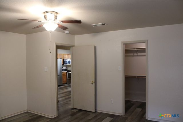 415 E 4th Avenue, Belton, TX 76513