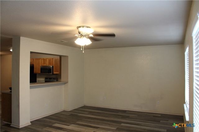 415 E 4th Avenue, Belton, TX 76513