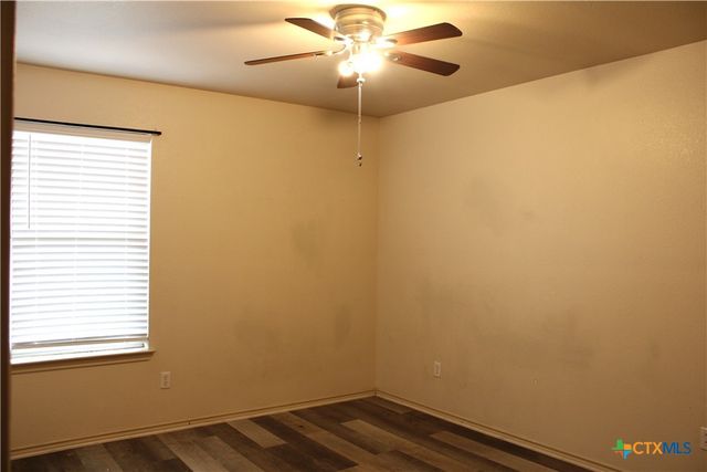 415 E 4th Avenue, Belton, TX 76513