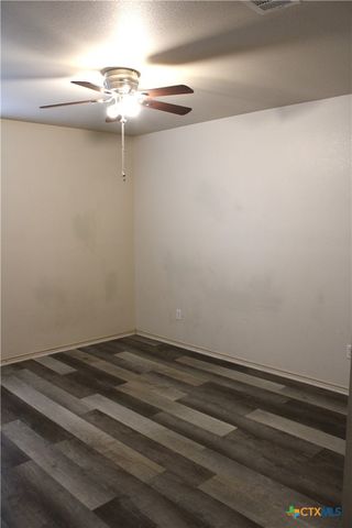 415 E 4th Avenue, Belton, TX 76513