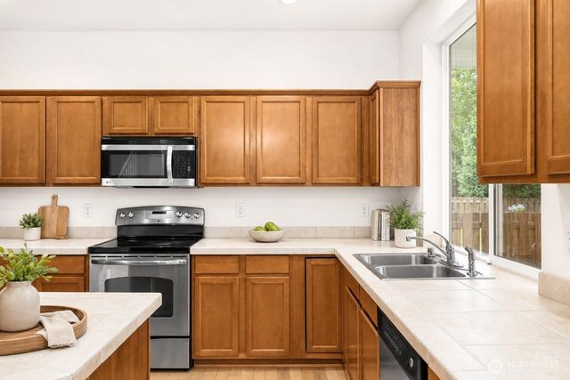 8349 22nd Street NE, Lake Stevens, WA 98258