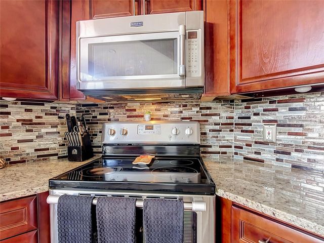 14208 AVONLEA COURT, Orlando, FL 32824