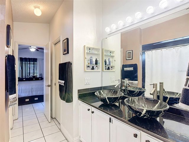 14208 AVONLEA COURT, Orlando, FL 32824