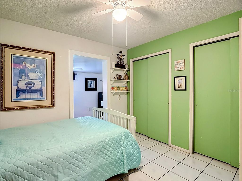 Image 24 of property listing at 14208 AVONLEA COURT, Orlando, FL 32824