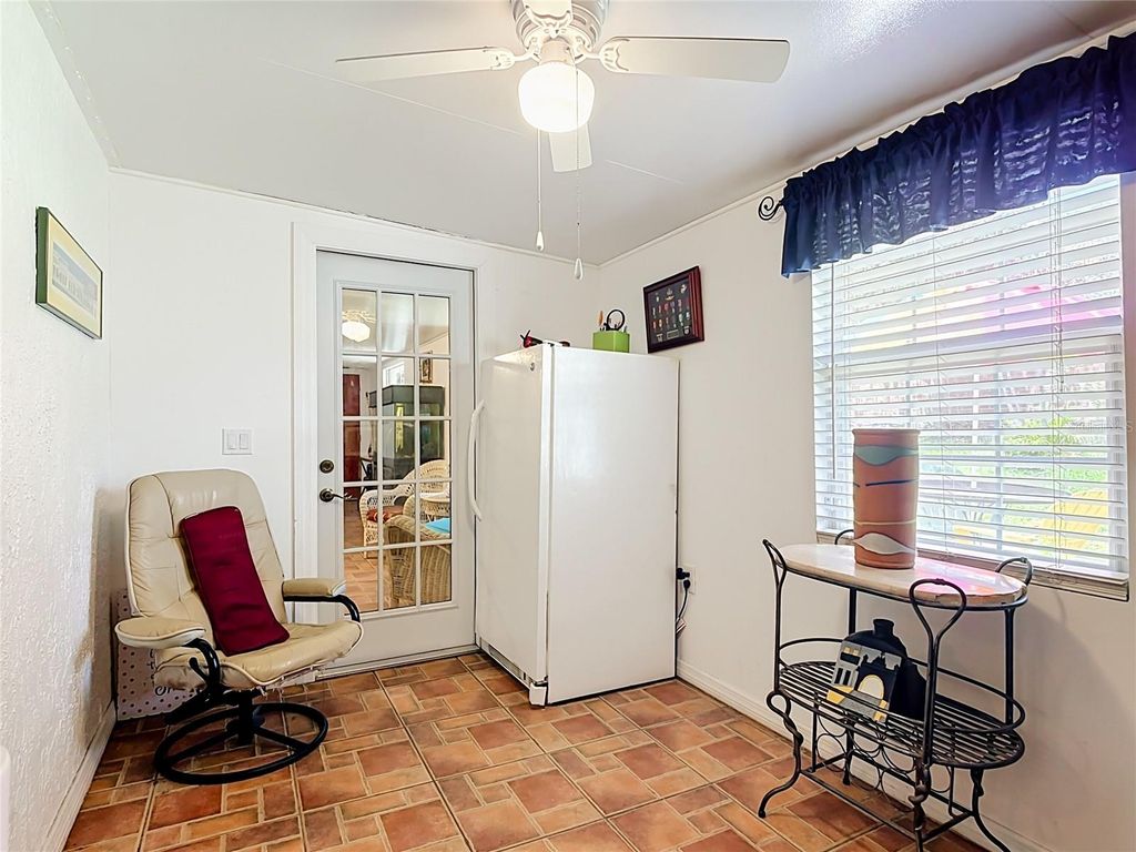 Image 27 of property listing at 14208 AVONLEA COURT, Orlando, FL 32824