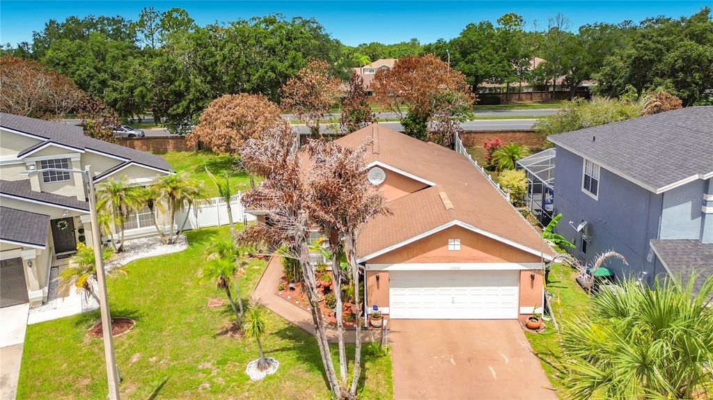 Image 46 of property listing at 14208 AVONLEA COURT, Orlando, FL 32824