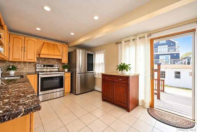 108 E 6th Road, Broad Channel, NY 11693