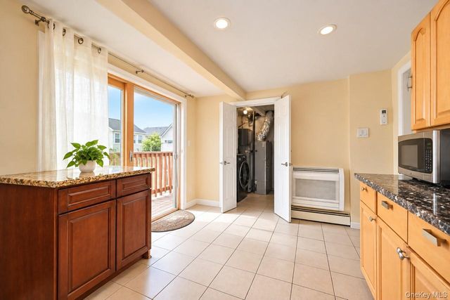108 E 6th Road, Broad Channel, NY 11693
