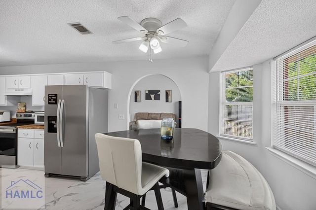 2201 Driftwood Lane, Hinesville, GA 31313