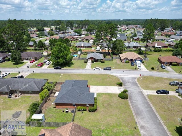 2201 Driftwood Lane, Hinesville, GA 31313