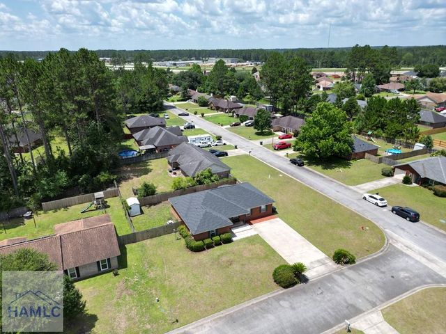2201 Driftwood Lane, Hinesville, GA 31313