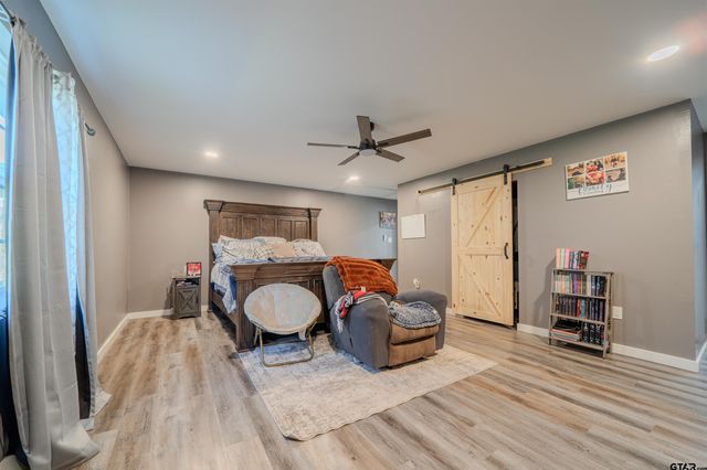 1129 Garden Dr, Longview, TX 75603
