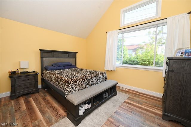 17725 Puritas Avenue, Cleveland, OH 44135