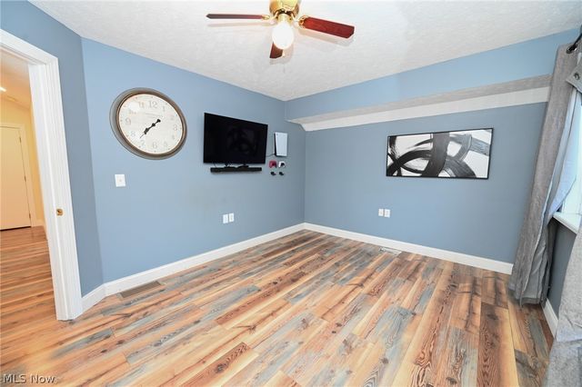 17725 Puritas Avenue, Cleveland, OH 44135