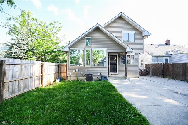 17725 Puritas Avenue, Cleveland, OH 44135