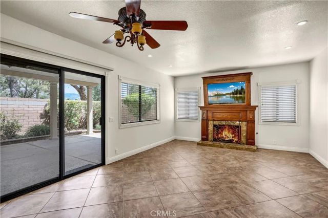 1260 Via Barcelona, Redlands, CA 92374