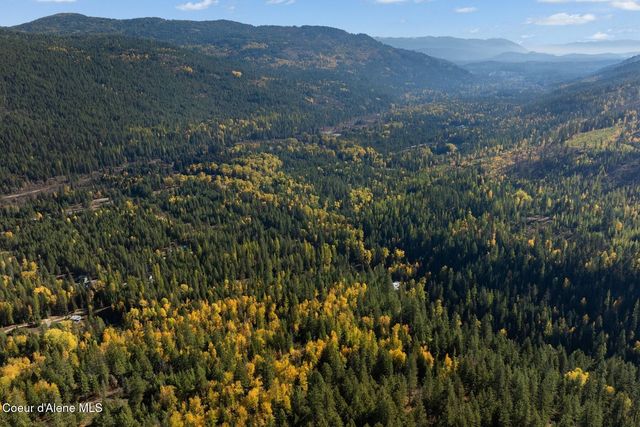 6684 Upper Pack River Rd, Sandpoint, ID 83864