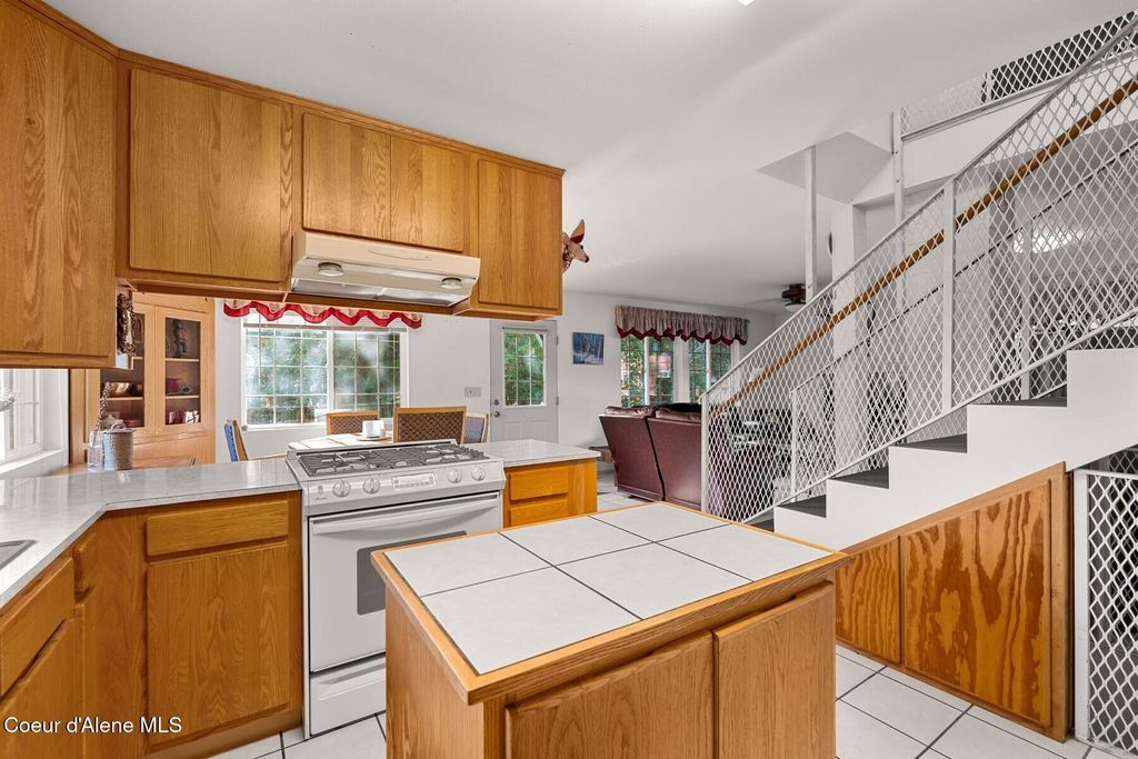 6684 Upper Pack River Rd, Sandpoint, ID 83864 photo 10