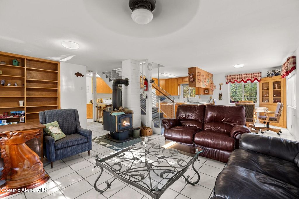 6684 Upper Pack River Rd, Sandpoint, ID 83864 photo 13