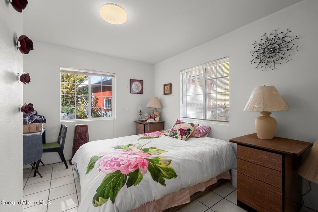 6684 Upper Pack River Rd, Sandpoint, ID 83864 photo 14