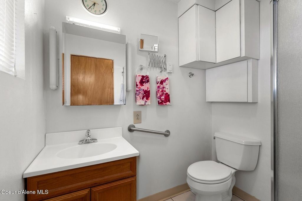 6684 Upper Pack River Rd, Sandpoint, ID 83864 photo 15