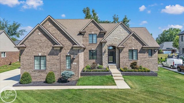 3941 Corkwood Drive 4, Sterling Heights, MI 48314