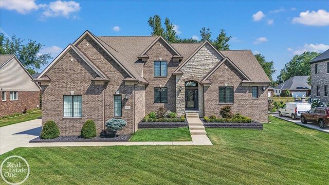 3941 Corkwood Drive 4, Sterling Heights, MI 48314