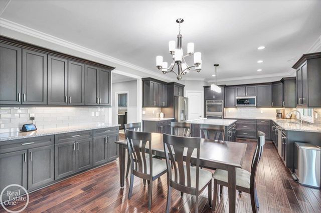 3941 Corkwood Drive 4, Sterling Heights, MI 48314