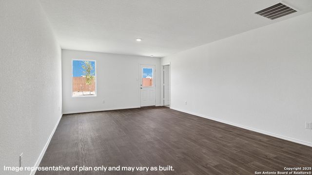 5102 Quartz Row Drive, San Antonio, TX 78253