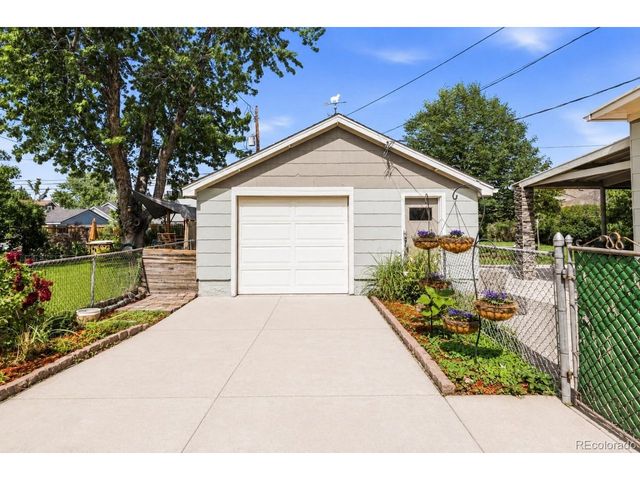4447 S Acoma St, Englewood, CO 80110