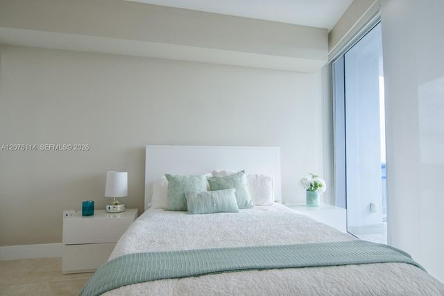 17001 Collins Avenue 3804, Sunny Isles Beach, FL 33160