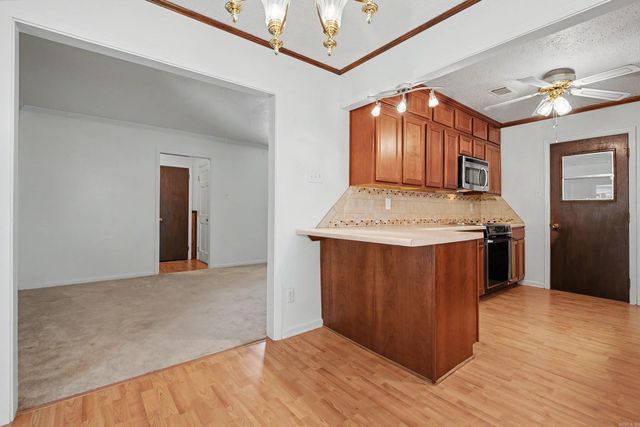 26 Colby Drive, Little Rock, AR 72206