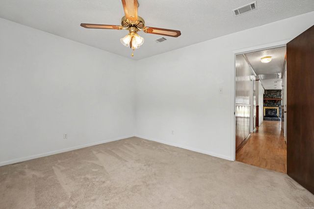26 Colby Drive, Little Rock, AR 72206