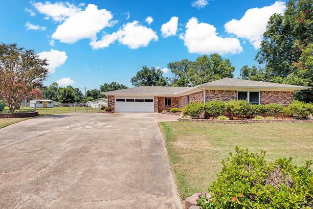 26 Colby Drive, Little Rock, AR 72206