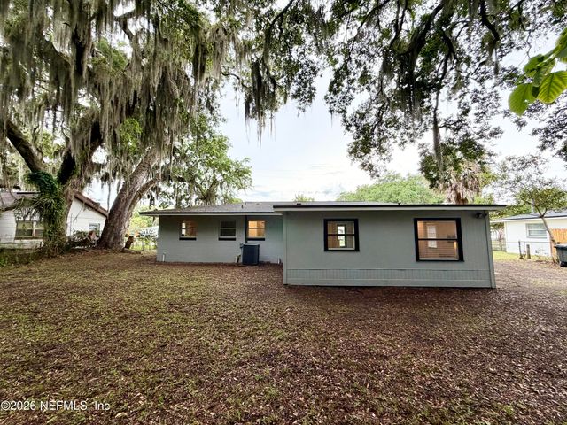 2447 SEAWAY Street, Jacksonville, FL 32233
