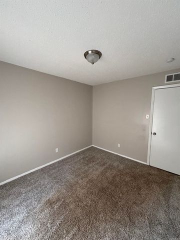 104 Lonsdale Circle, Jacksonville, AR 72076