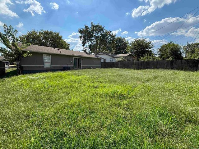 104 Lonsdale Circle, Jacksonville, AR 72076