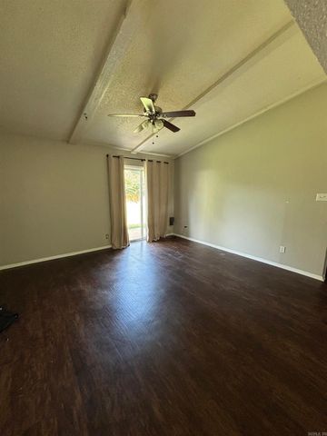 104 Lonsdale Circle, Jacksonville, AR 72076